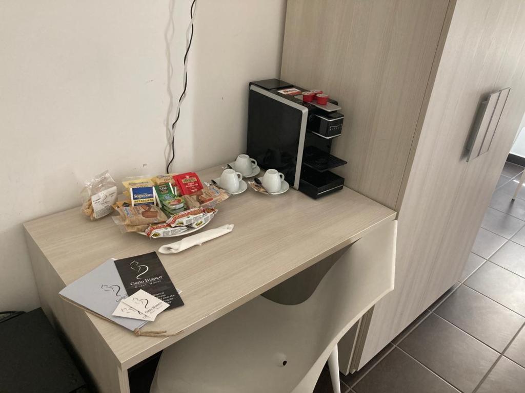 Gatto Bianco La Dimora Storica Bed and Breakfast Λέτσε Εξωτερικό φωτογραφία
