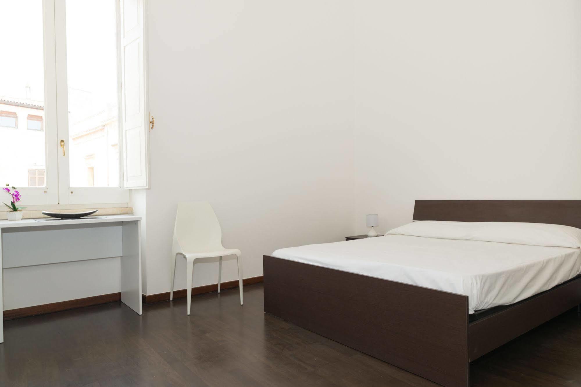 Gatto Bianco La Dimora Storica Bed and Breakfast Λέτσε Εξωτερικό φωτογραφία